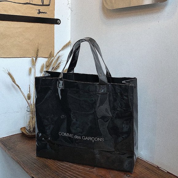 comme des garcons black market tote bag